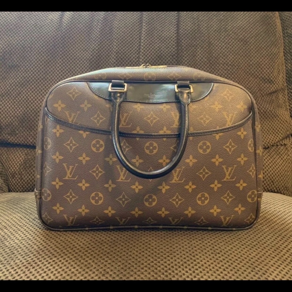 Louis Vuitton Monogram Deauville